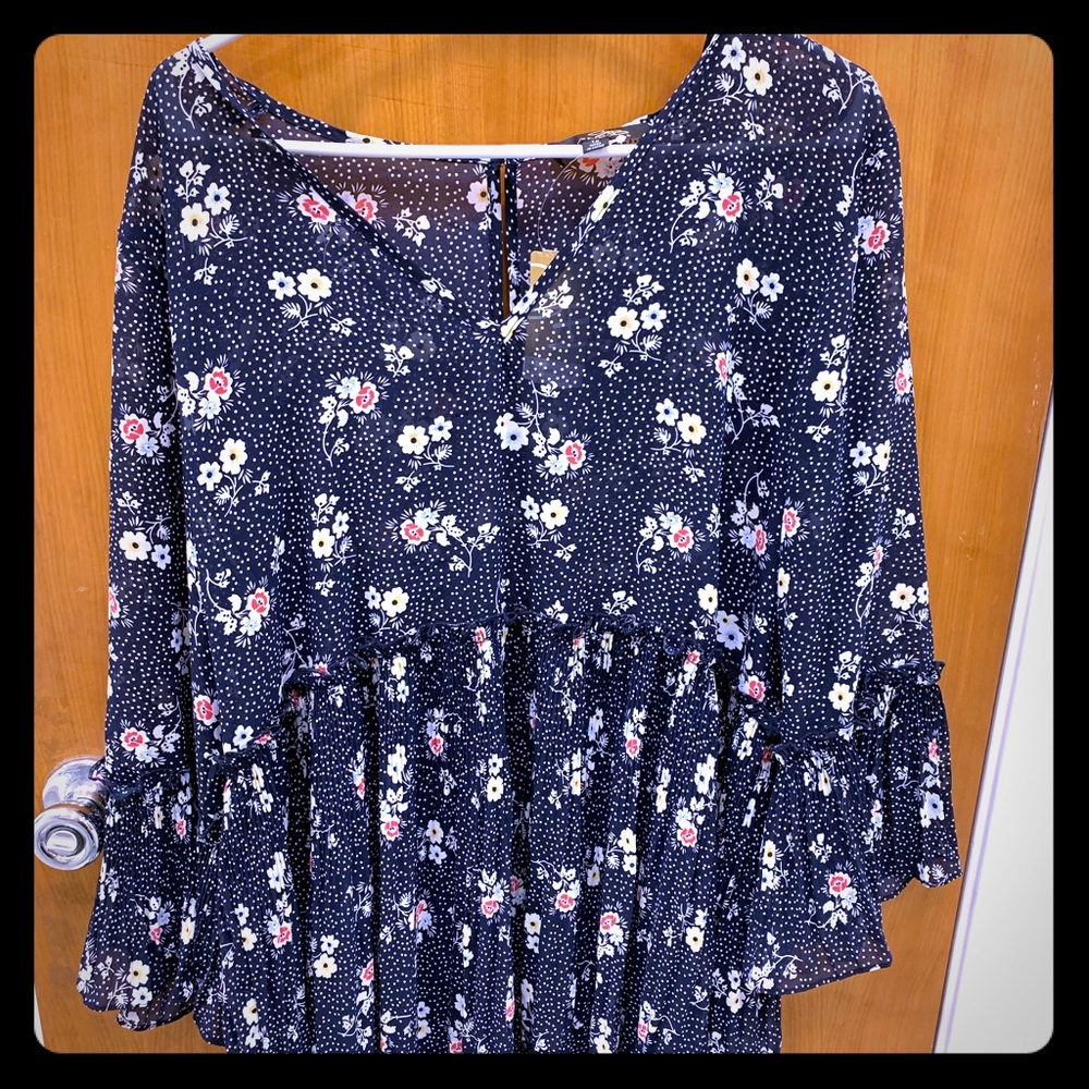 Gorgeous woman’s tunic